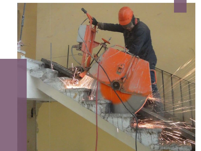 Демонтаж бетонных лестниц в Муре от 4595 руб. за м2 | ПРОЛЁТ-Мум