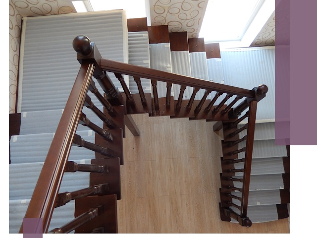 П-образные лестницы под ключ в Муре — изготовление и монтаж