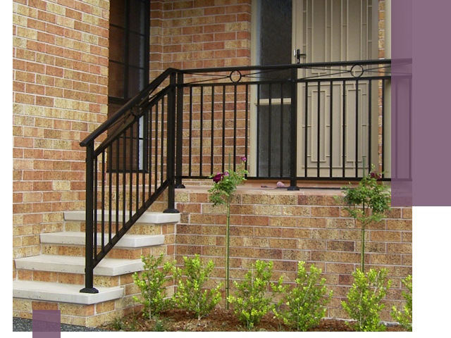 Уличные перила из металла под ключ в Муре