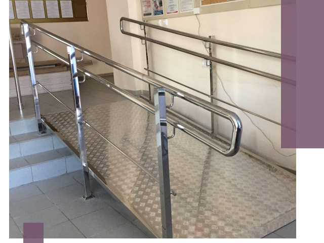 Перила для инвалидов в Муре — надежные поручни и ограждения