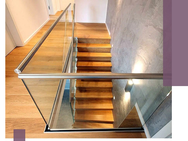 Перила для лестницы в доме — изготовление и монтаж в Муре