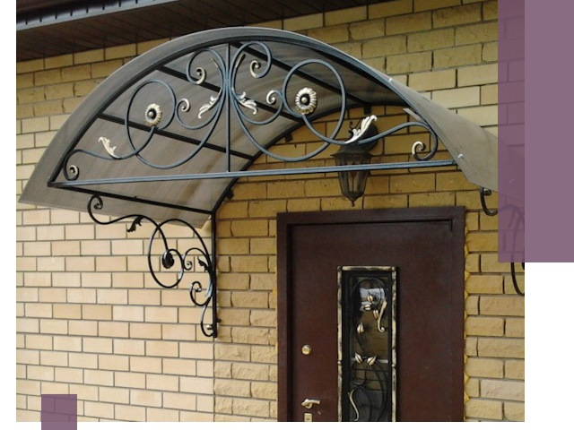 Изготовление козырьков из металла под ключ в Муре