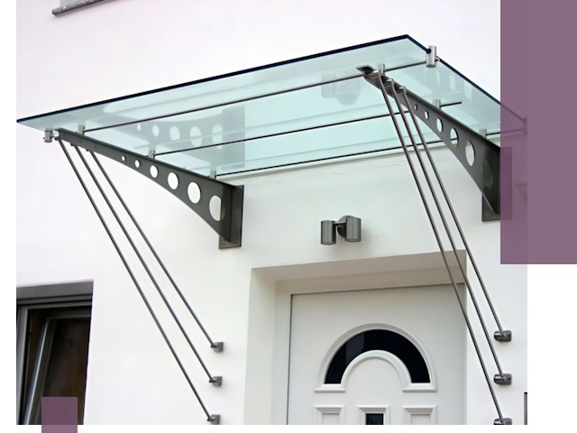Козырьки над входом под ключ в Муре — изготовление и монтаж