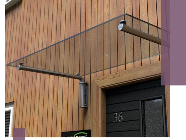 Стеклянные козырьки на входы и фасады в Муре