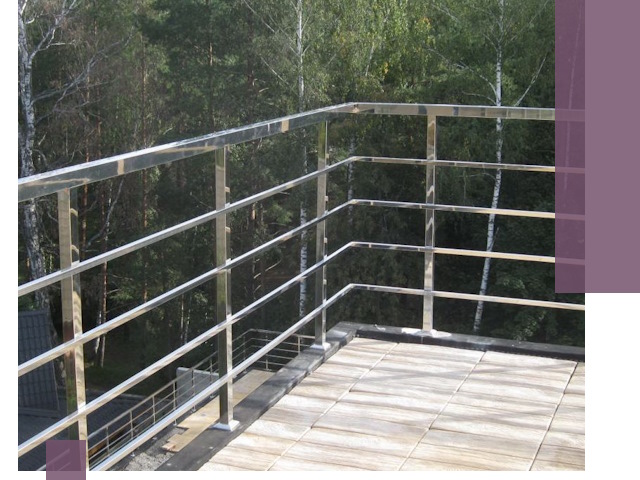 Парапеты из нержавеющей стали в Муре — изготовление и монтаж