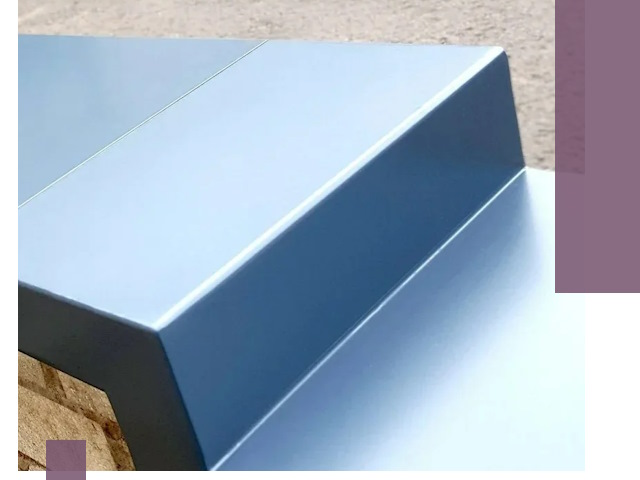 Крышки на парапет в Муре: изготовление и монтаж под ключ